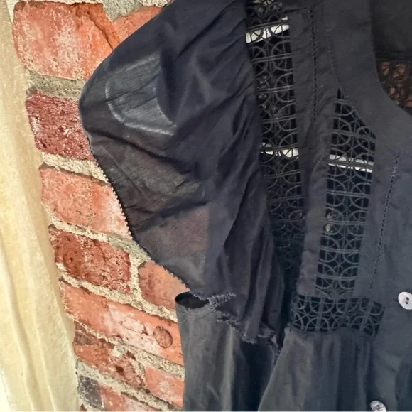 NWOT Rails Louella Flutter Black Ruffled Blouse - Picture 4 of 9